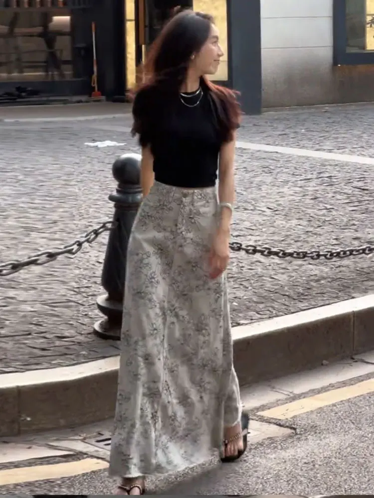 

Korean Sle High Waist Floral Embroidery Denim Skirt Women's A-Line Long Skirt Summer Vintage Slimming Trendy f-length