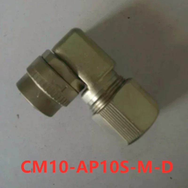 right angles connector CM10-AP10S-M-D Socket 10pins