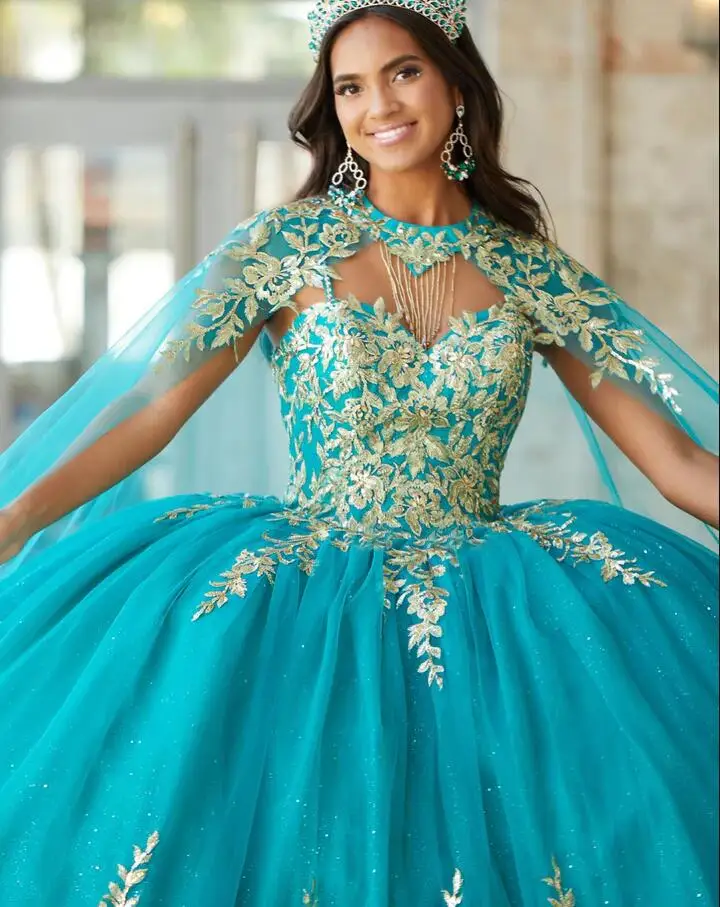 Vestidos de quinceañera con escote Corazón Dorado burdeos, capa larga, aplique Floral, Espalda descubierta, baile de graduación, trajes de depuración, 15 años