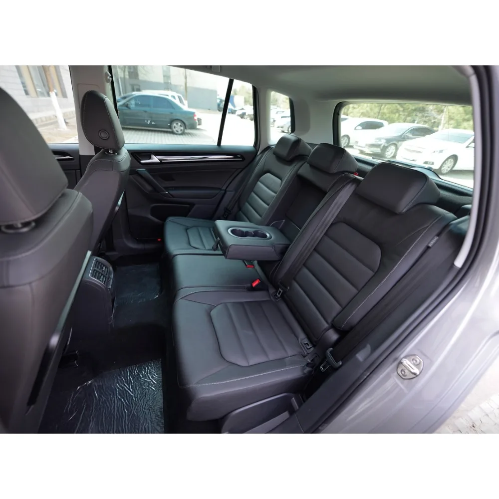 Luxury Nappa Leather Seat Cover Full Surround for VW Passat Tiguan Touareg - Wear Resistant Auto Seat Cushion Protector