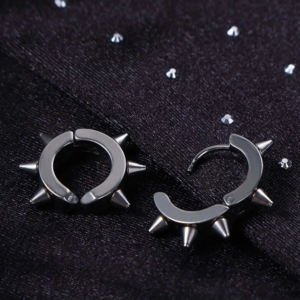 Hop Earcuffs Cartilage Ear Cuff Jewelry Round Hoop Earrings Women Men Earrings Punk Rivets Ear Clip Clip Earrings Stud Earrings