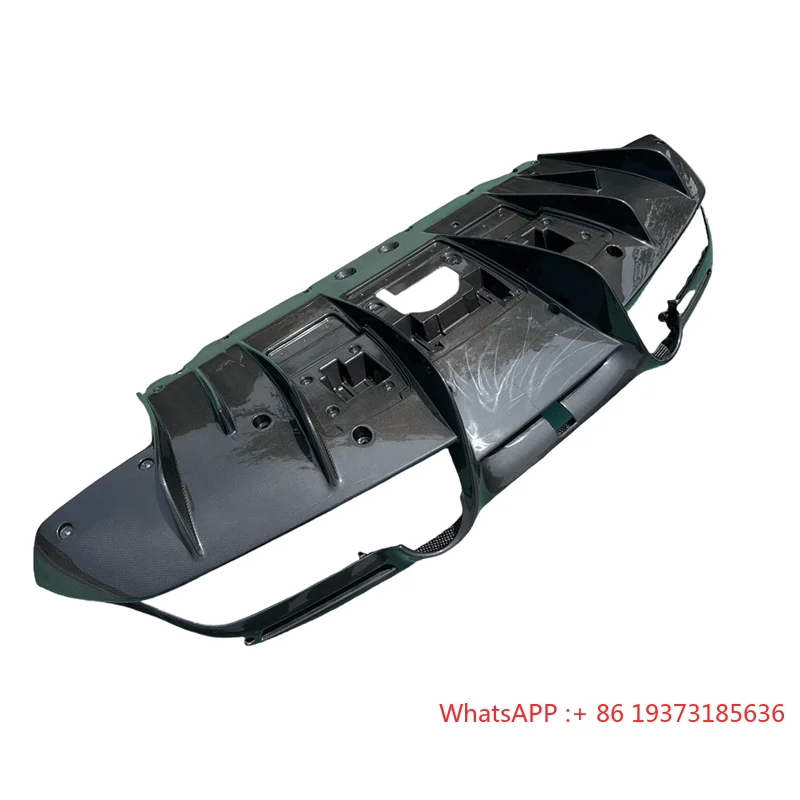 OEM Style Carbon Fiber Rear Diffuser High Quality Car Parts for Ferrari F8