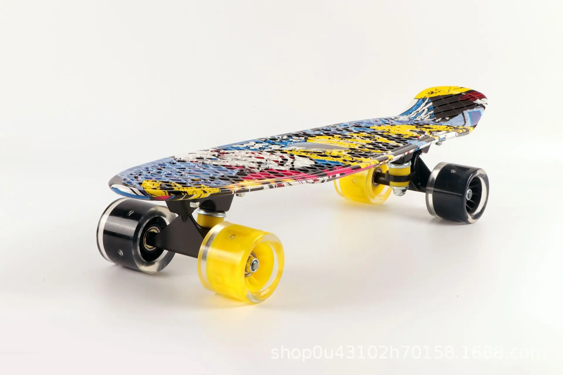 لوح تزلج بأربع عجلات مطبوع عليه نقل المياه، لوح سمك صغير 3-6 عجلة فلاش هزازة واحدة من البولي يوريثان، فرشاة شارع الطريق للأطفال