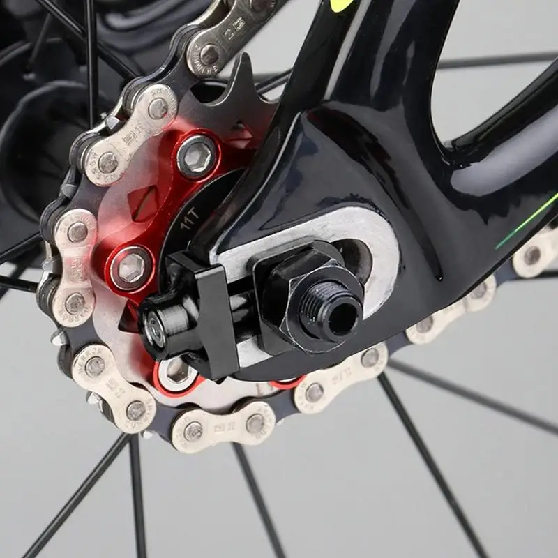 Chain Axle Adjuster Tensioner BMX Chain Adjuster-Tensioner Adjustable Chain Buckle Pull Tight Screw Bolts Chain Tensioner Cycle