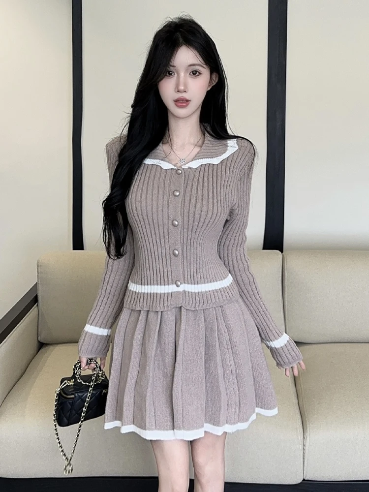 Vintage Color Block Long Sleeve Turn-down Collar Top High Waist Slimming Pleated Skirt Two-piece Set for Young Women