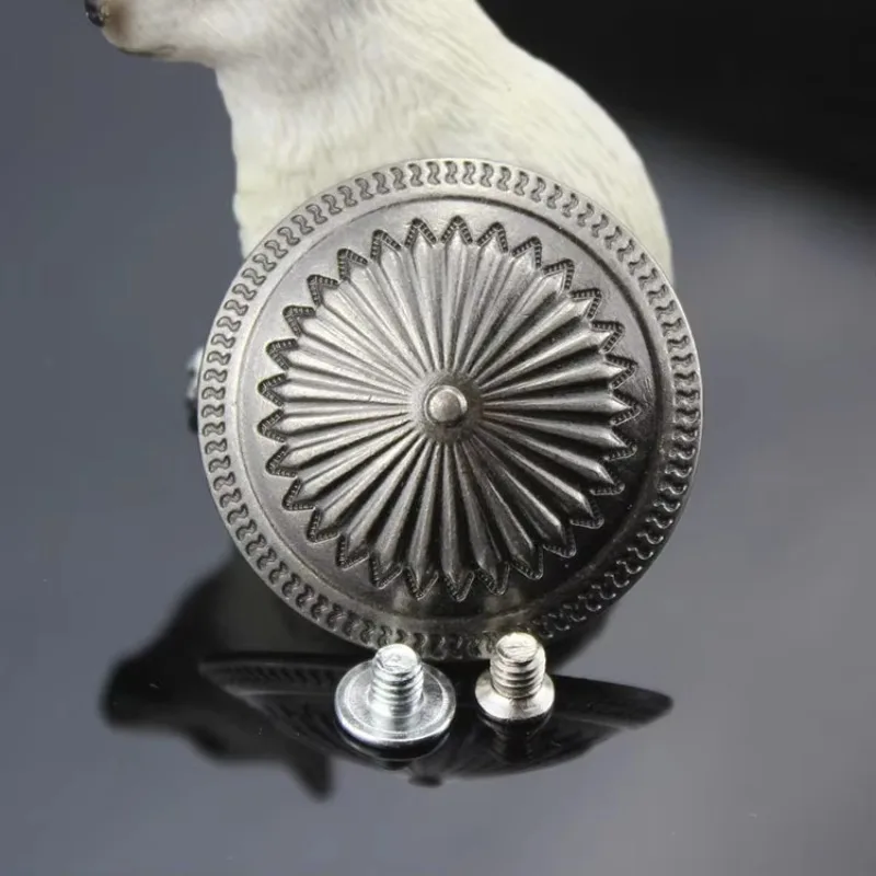 37mm Papatya Çiçek Kalkanı Çanta Cüzdan Toka Damızlık Vida Geri Perçin Conchos Deri El Sanatları bel çantası Takı DIY Aksesuarları