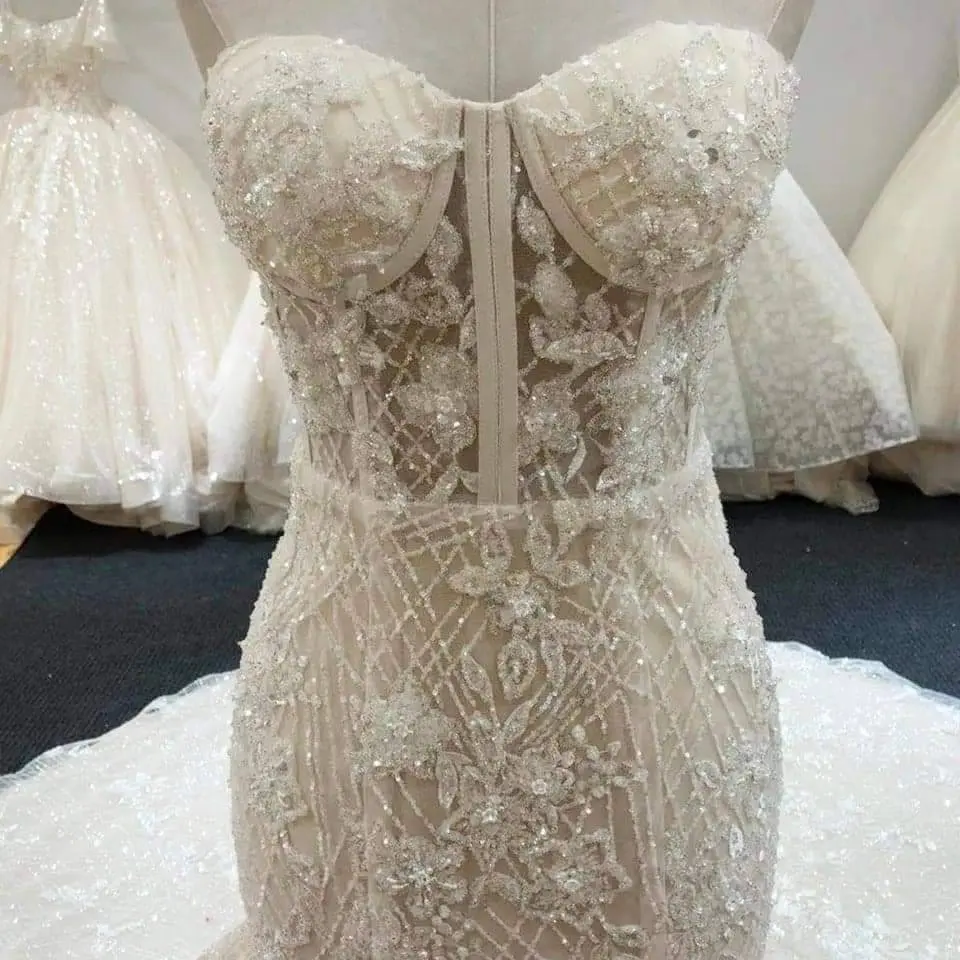 Personalizado 18061 requintado cintilante renda apliques sereia silhueta vestido de noiva lantejoulas sem alças fino tribunal trem vestido de casamento