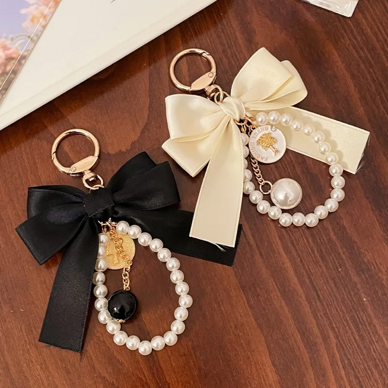 

Fashion Big Bow Tie Key Chain Pearl Chain Women's Car Pendant Statement Tote Hanging Ornament Car Keychain Accessories