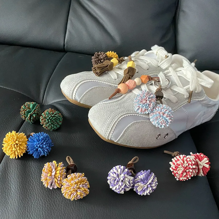 Two-tone Tassel Pom Shoe Flower Charms Removable Luxury Shoelace Decor Pendant Pinecone Shoe Buckle Accessories For Sneakers