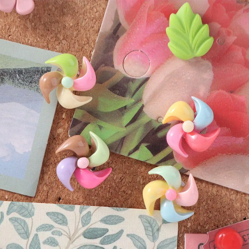 10/20/30Pcs Creative Windmill-Shaped Pushpins 3D Reusable Board Push Pin with Box DIY Decorative Studs Wall Markers