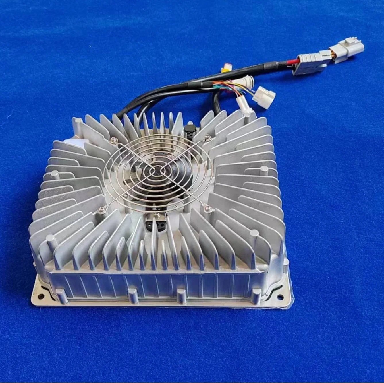 

3kw 96v 25a on-board Lithium Battery Charger CH4100-9625