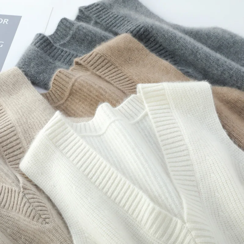 Women's Fashion Autumn/Winter New Soft Glutinous Merino Wool V-neck Vest Knitted Vest Warm Solid Color Sleeveless Sweater
