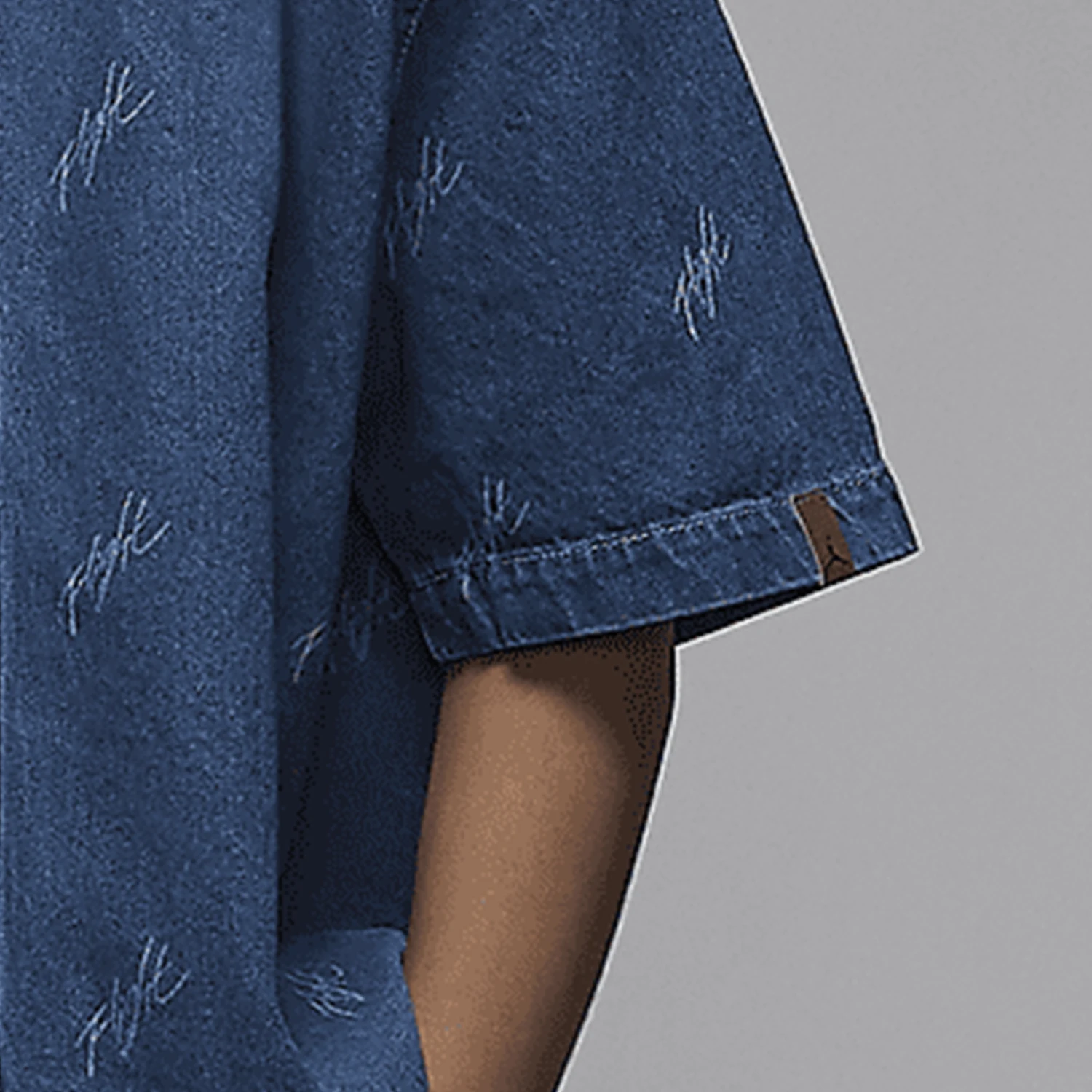 

Nike Official Genuine Jordan Flight Men's Denim Shirt Short Sleeve FN4654-436