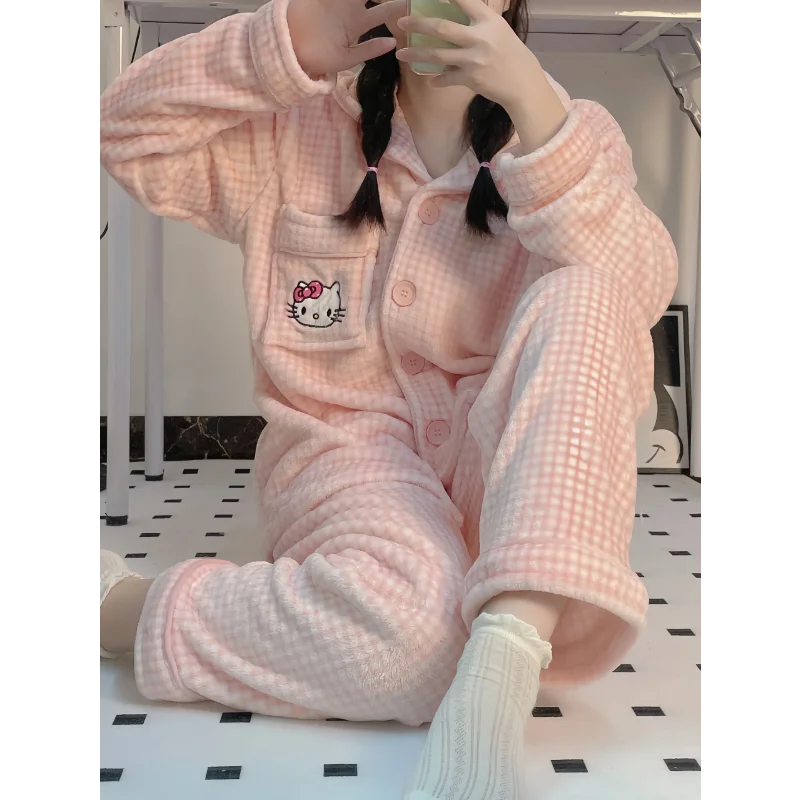 Cartoon new Sanrio Hello Kitty pajamas winter flannel lapel long-sleeved trousers casual two-piece loungewear women\'s pajamas