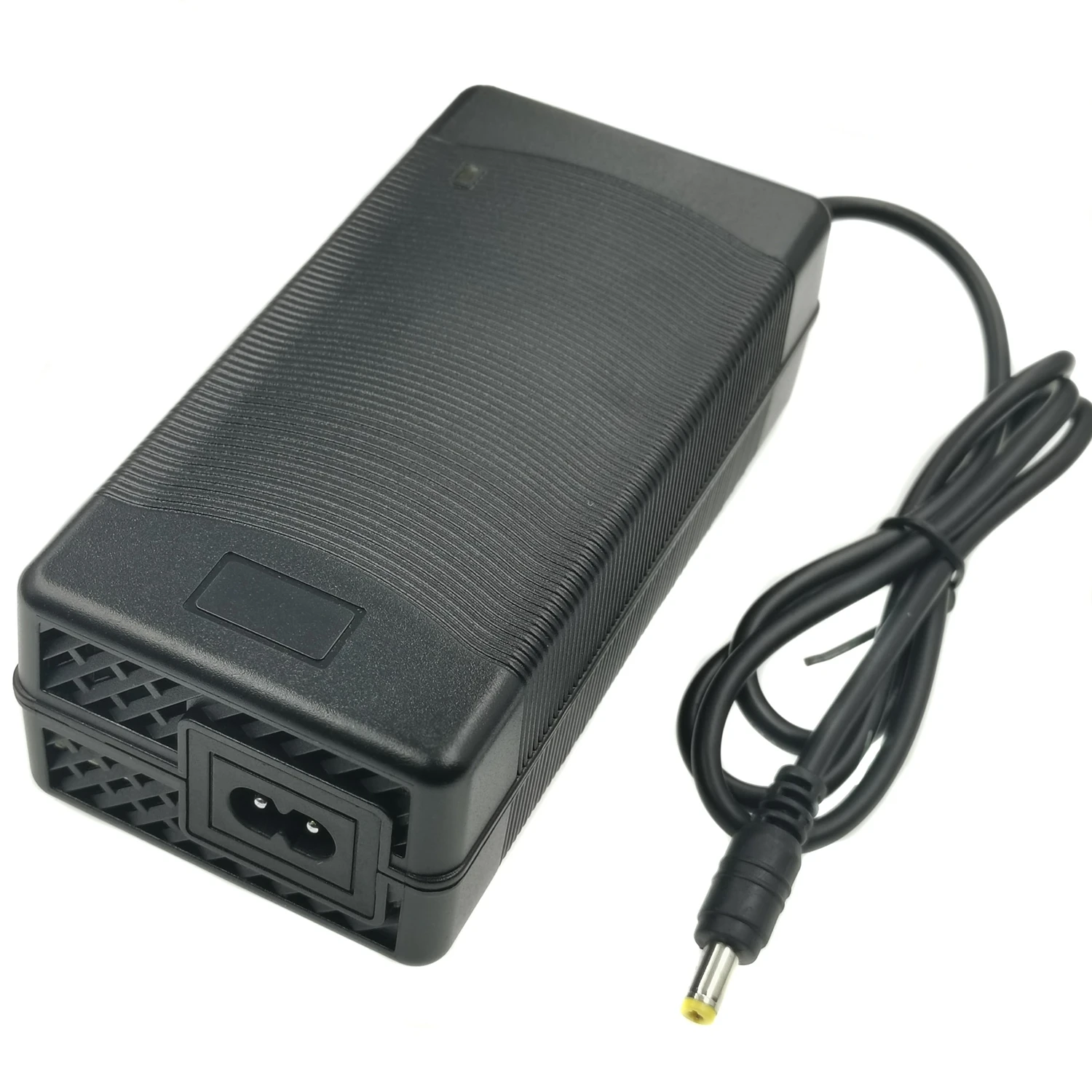 12.6V 10A 18650 Lithium Battery Charger for 3S 10.8V 11.1V 12V li-ion Battery Fast charging Charger