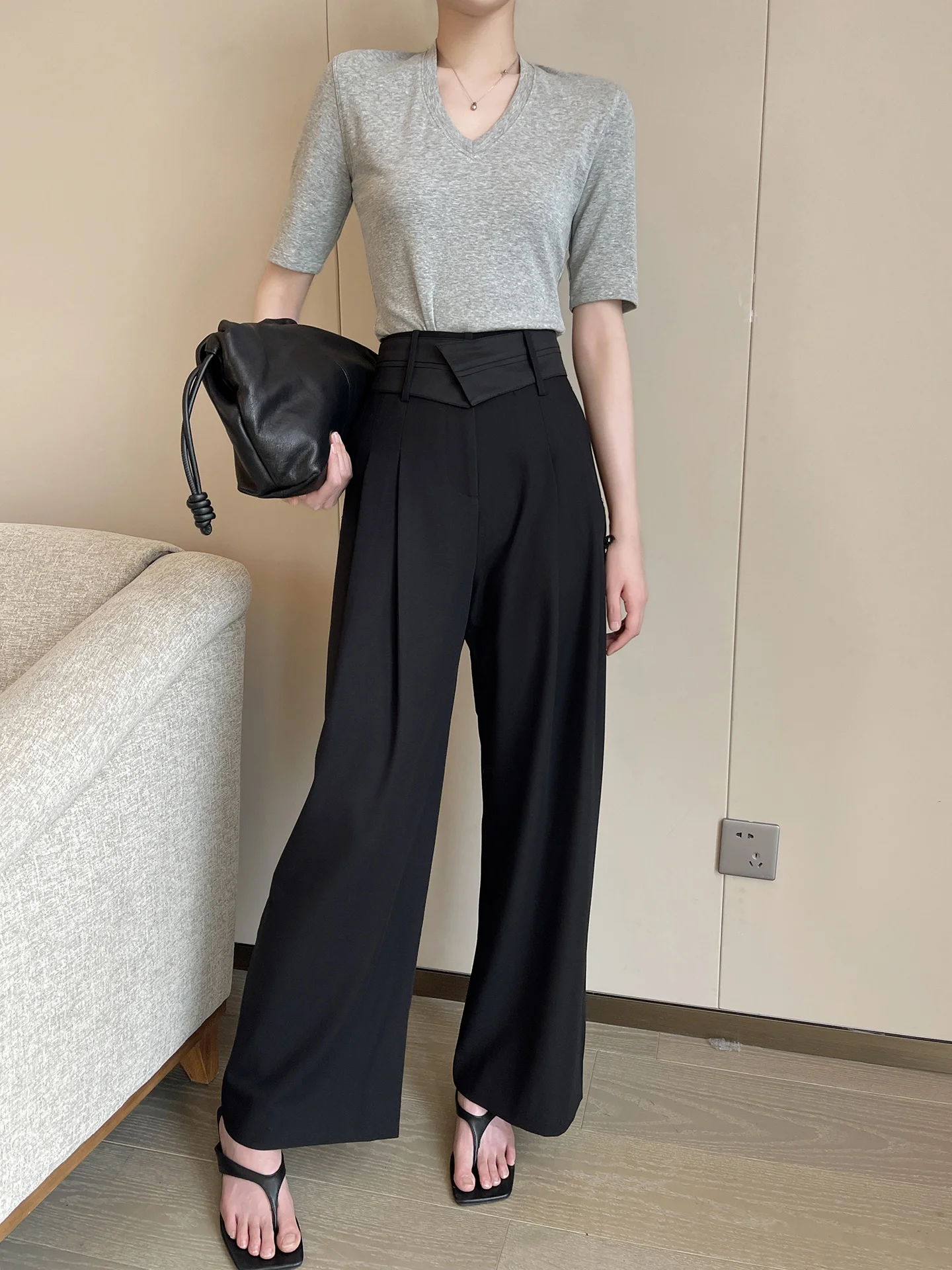 

Черные женские брюки с высокой талией и широкими штанинами, летние, 2026, новый стиль, для офиса и повседневной носки, свободные, струящиеся, длинные, модные, прямого кроя