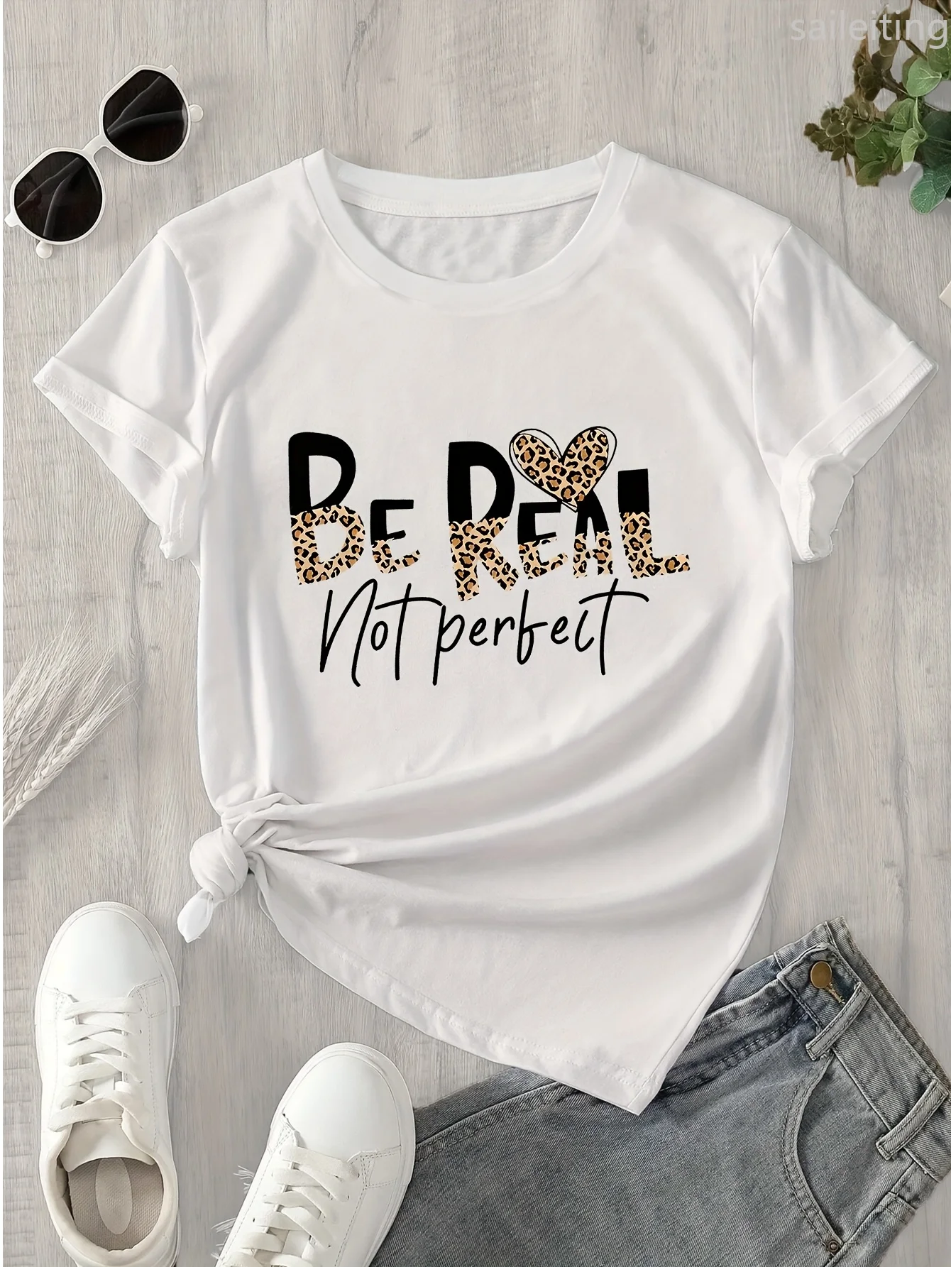 تي شيرت نسائي تحفيزي باللون الأزرق الداكن "كن حقيقيًا وليس مثاليًا" كاجوال للاستخدام اليومي للنساء Harajuku بأكمام قصيرة كاجوال