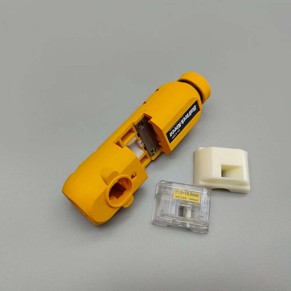 Thumbnail 3 - #74 Best Billiard Cues to Buy In 2026