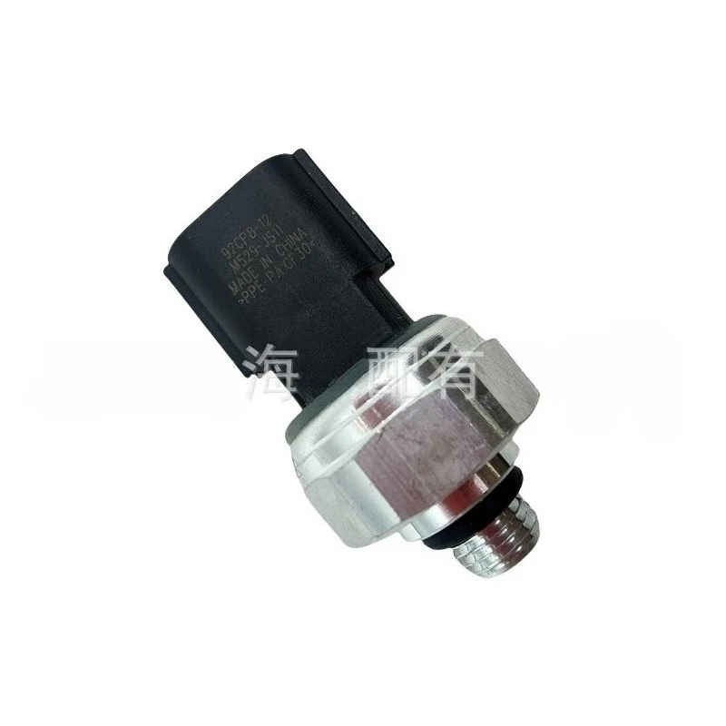 

977213K000 97721-3K000 A/C Pressure Switch sensor for hyundai Sonata Santa fe Elantra Tucson for kia Optima Soprtage Sorento