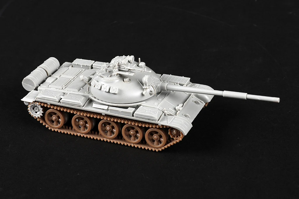 Trumpcirculation 07147 Échelle 1/72 Russe T62 T-62 Moyen Précieux Mod1972 Assemblage En Plastique Militaire Jouet Artisanat Modèle Kit De Construction