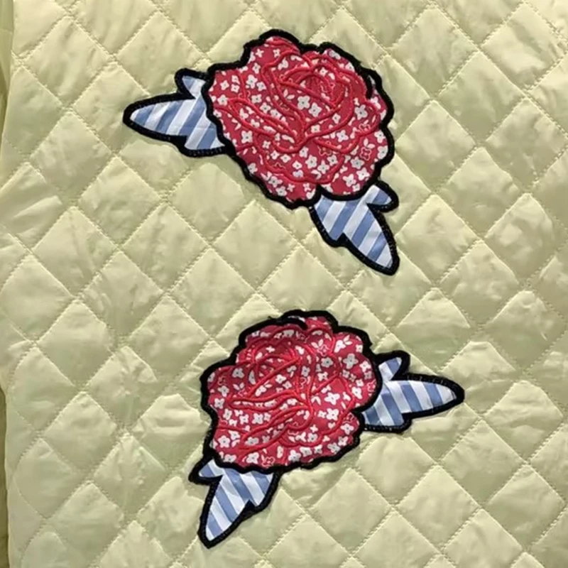 

Hot Women Floral Print Essential Jacket Lightweight Quilted Long Sleeve Lacing Closure Winter Outwear