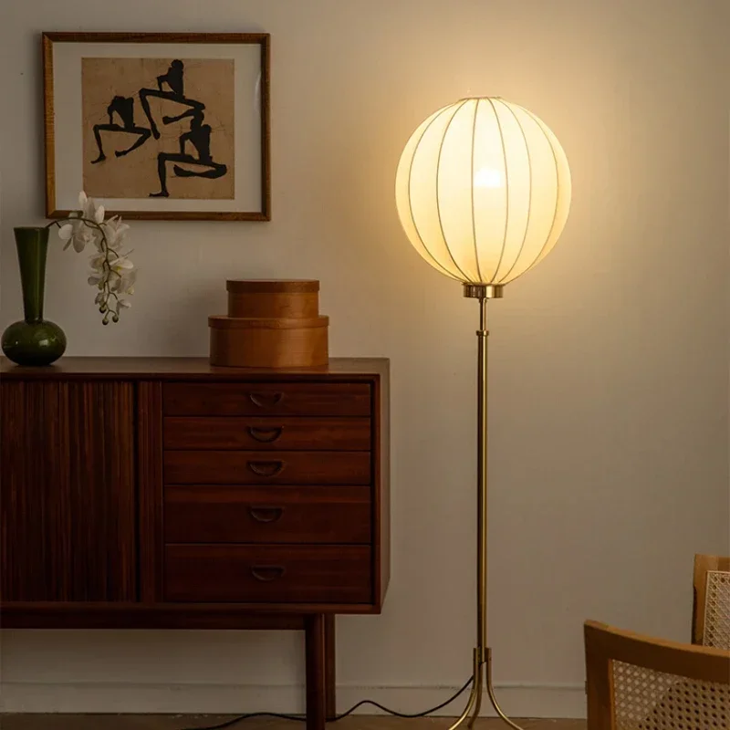 Floor lamp living room bedroom liftable retro brass ambient light study light