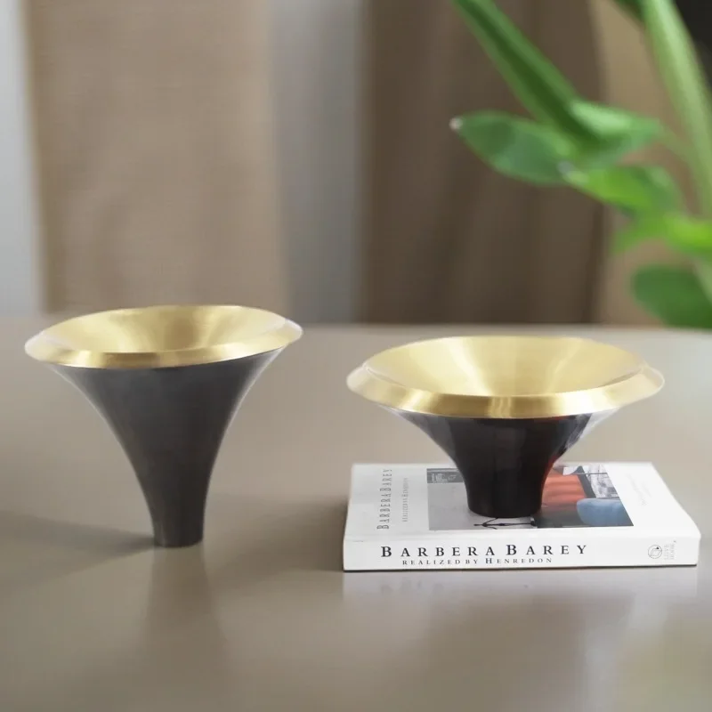 Black and gold color matching metal fruit plate coffee table desktop Japanese fruit plate
