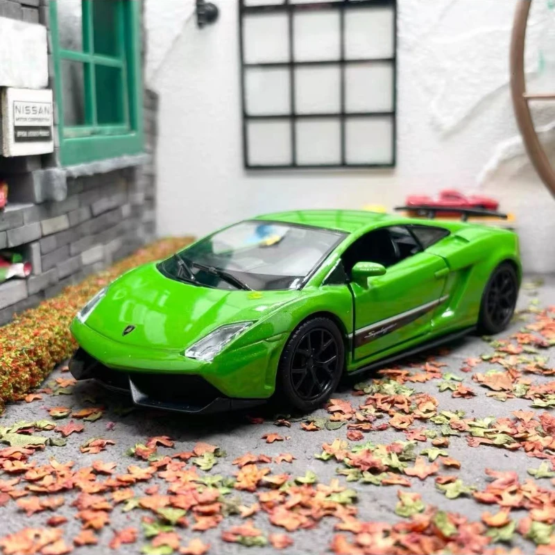 1:36 Lamborghini Gallardo LP570-4 Super Sport Speelgoedauto RMZ Stad Diecast Metaal Miniatuur Model Trek Geavanceerde Collectibles