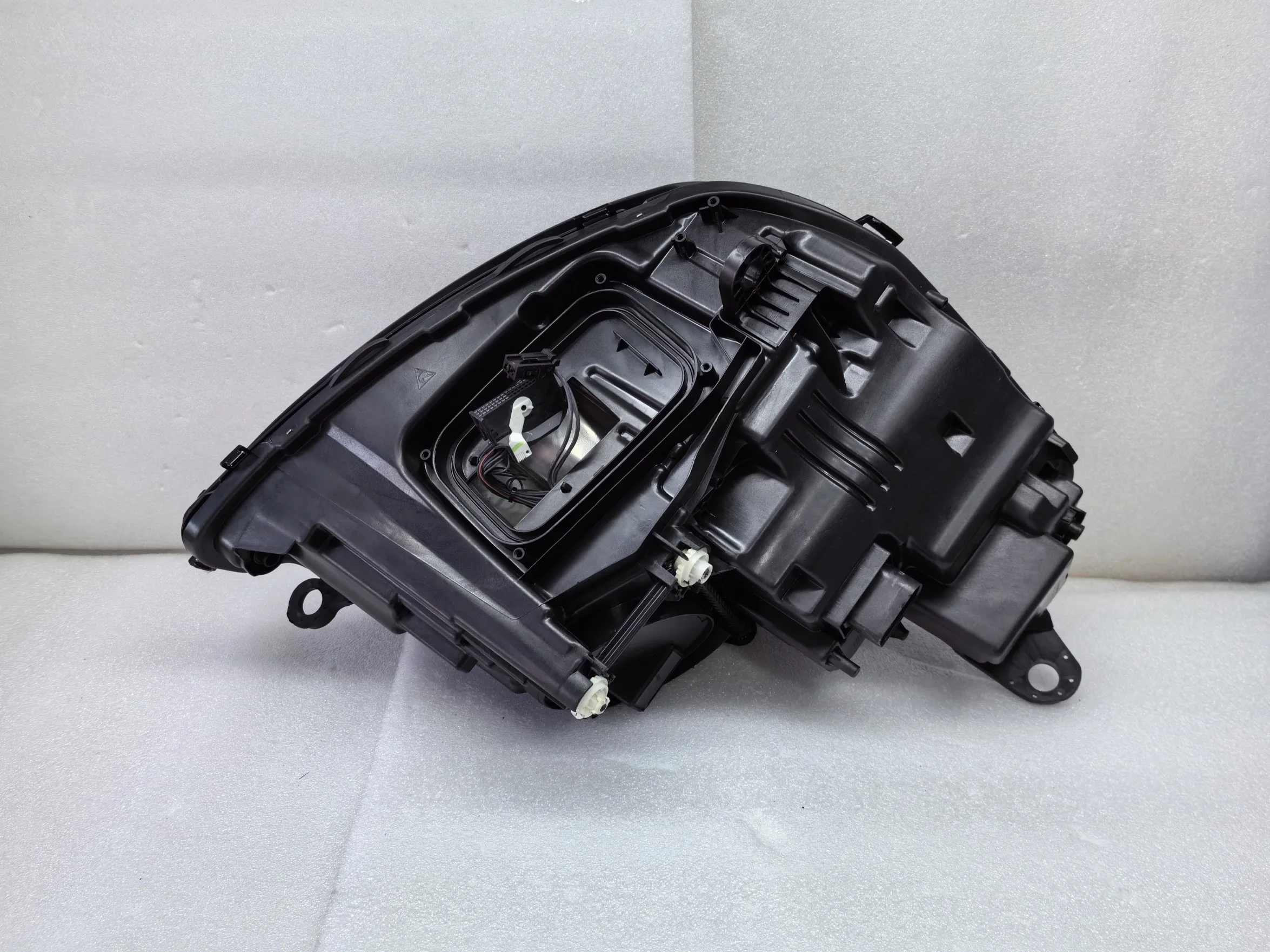 Suitable for 2019-2021 Mercedes Benz E-Class W213 car headlights LED lighting system headlights