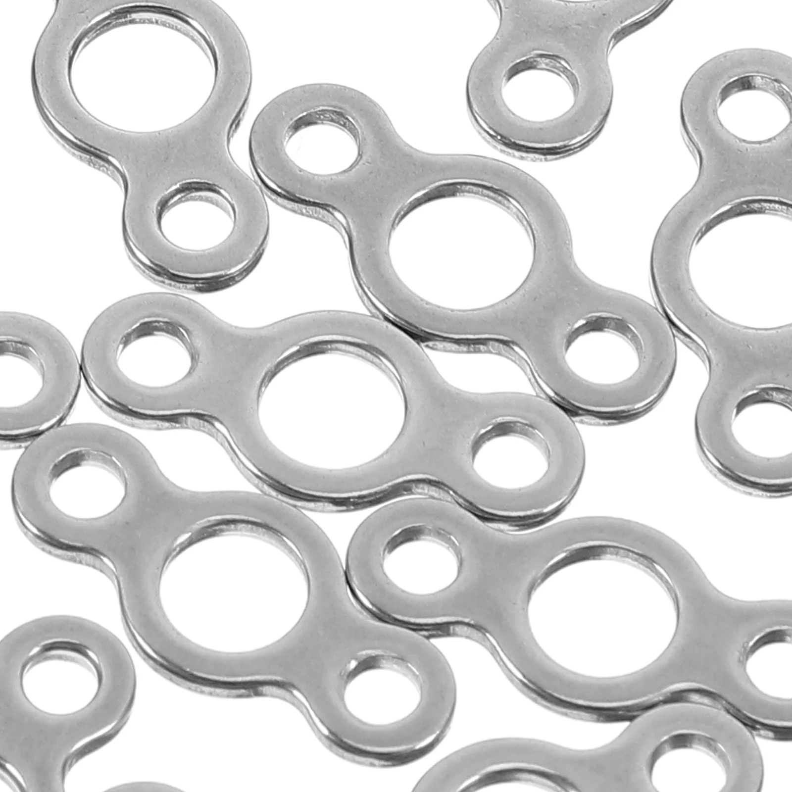 

20pcs Stainless Steel Fishing Clips Fastener Connectors Metal Buckles Outdoor Fishing Accessories Fastening Connector Durable