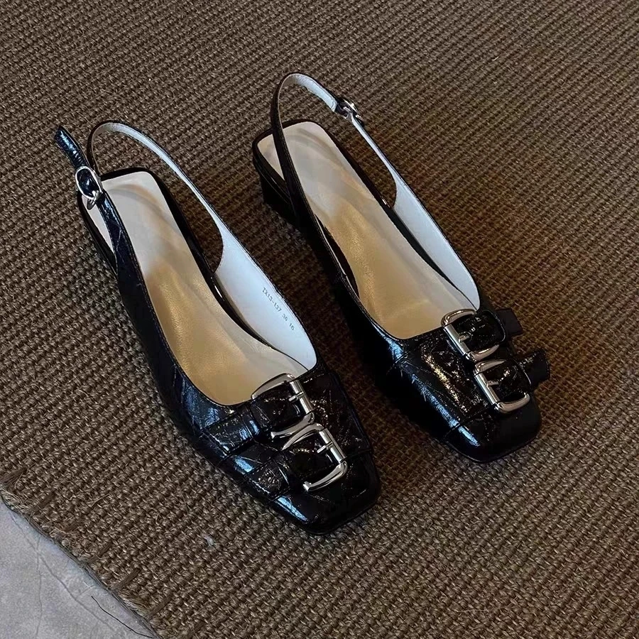 

Женские босоножки на каблуке с пряжкой, повседневные лоферы с квадратным носком, модные летние платья с открытой пяткой, сандалии из мягкой кожи на мелком каблуке