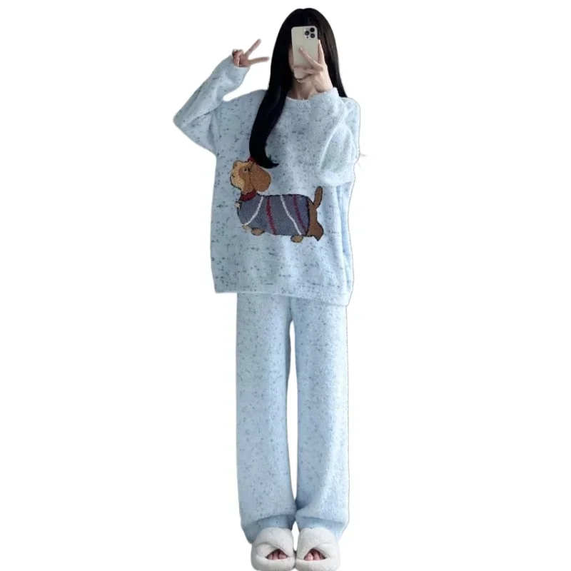 

Женская зимняя дневная простая милая утолщенная бархатная повседневная домашняя одежда с половиной боковой стороны, которую можно носить на улице, новая коралловая бархатная пижама