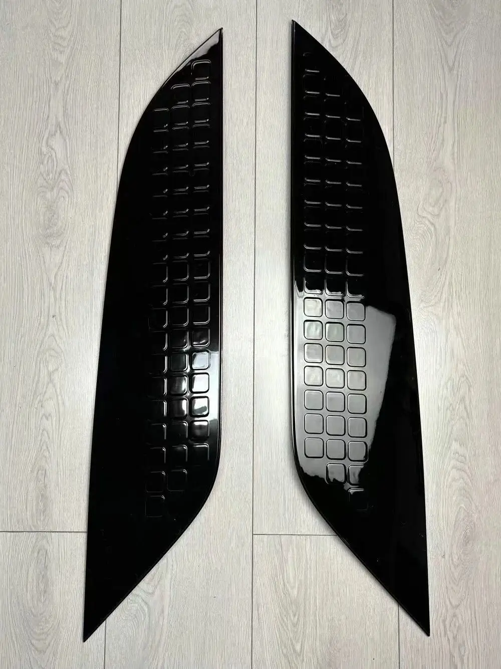 6PCS Front Side Hood Vent Lamp Trim Fits For Defender 90 110 130 Upgraded Version 2026 view 3