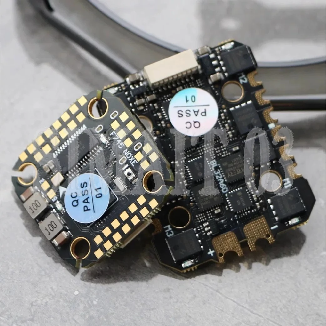 F745 NOXE Flight Controller Stack, 20x20mm Mini F7 FC + AM32 45A/60A 4in1 ESC, 3-6S FPV Drone Quadcopter Freestyle