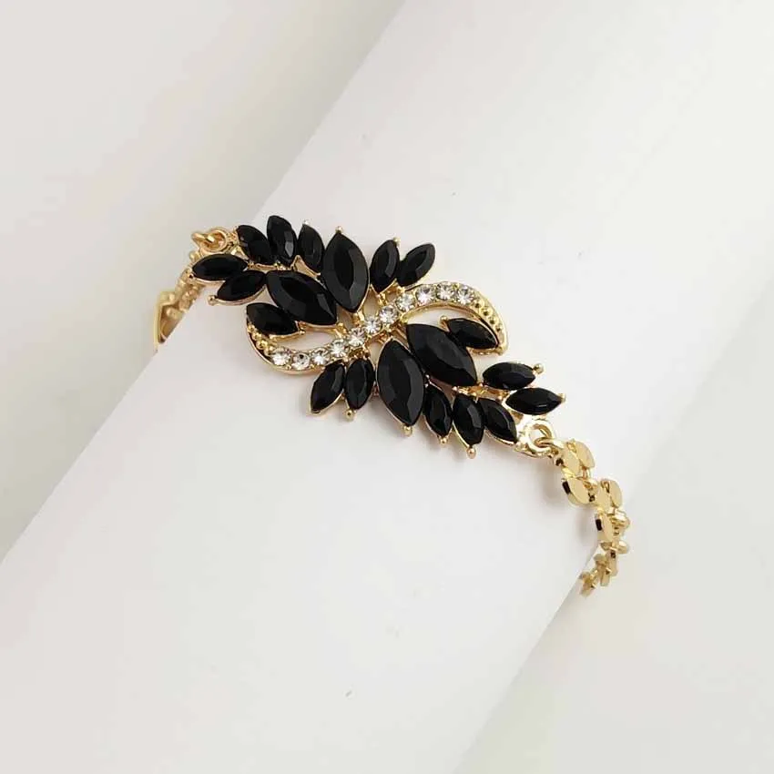 

Lan Zhihai 2019 new Korean version of lady peacock colored diamond bracelet, crystal diamond bracelet chain wholesale, multi-color