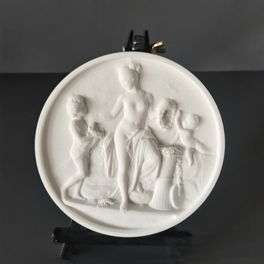

Childhood or Spring Creative Resin Sculpture Desktop Small Nordic Desktop Painting Hanging Painting Figure Sculpture Statue