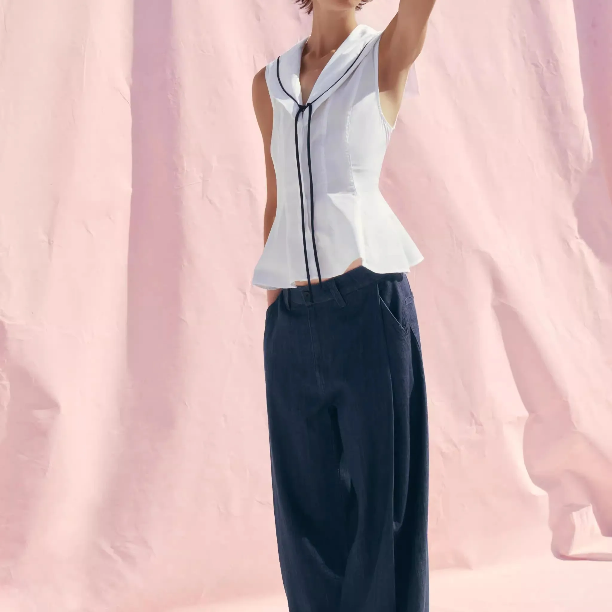 قمصان نسائية جديدة لصيف 2025 من أقمشة مختلطة مع تصميم عقدة فراشة على الحافة، قطن نقي، ستايل مريح للتنقل، تصميم نحيف، حماية من...