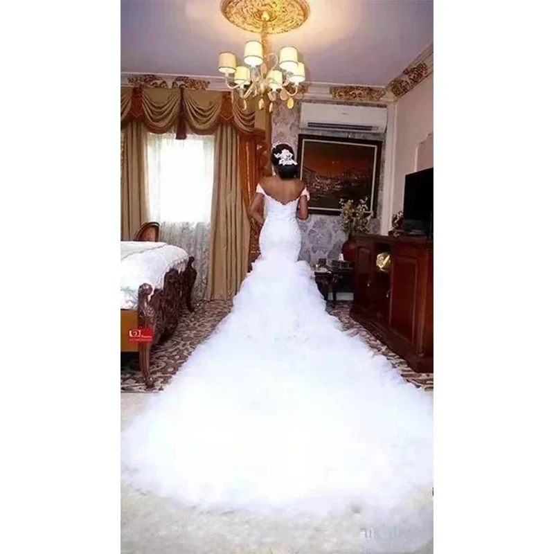 Maßgeschneidertes klassisches Design, formelle, hochwertige afrikanische Brautkleider, Brautkleid im neuen Stil, Meerjungfrau-Spitzenkleid 2023