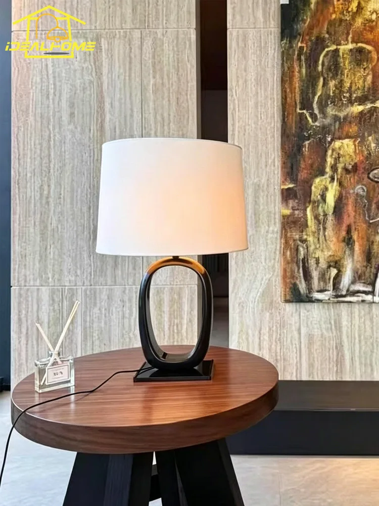Italian Design Wabi-sabi Resin Table Lamp LED E27 Minimalist Art Decorative Desk Lights Bedside Study Living Room Background