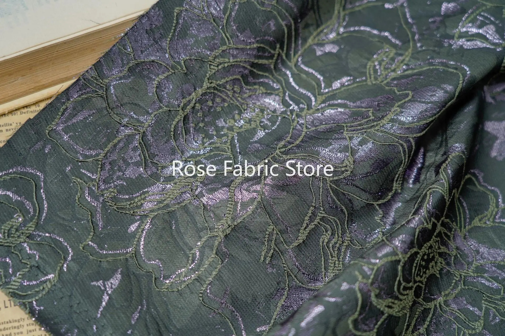 1-метровая жаккардовая ткань с темным тиснением и цветком, модное платье, чемодан, большая сумка, декоративная швейная ткань