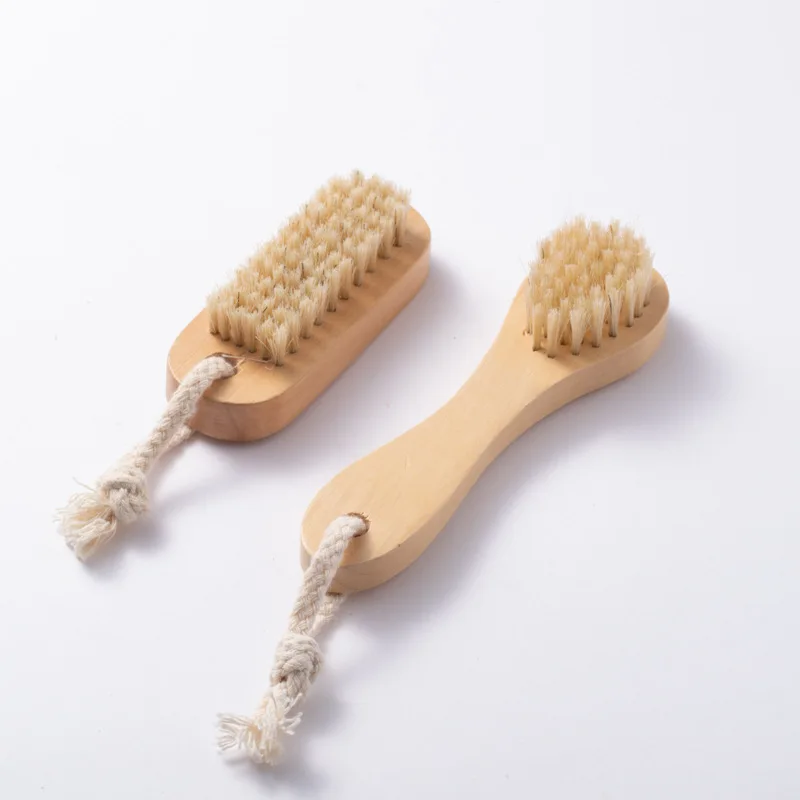 1pcs Cleansing Brush Wooden Handle Dry Facial Bath Brush with Lanyard Smoothing Exfoliating Brush Skin Care