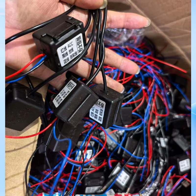 Delay Relay for Volkswagen, Audi, and Skoda MIB PQ Original Vehicle Aftermarket Reverse Camera