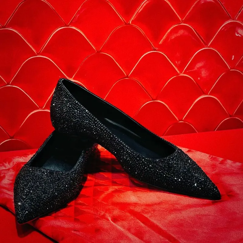 

Luxury Women's Shoes Exquisite Rhinestone Pointed Tip Casual Shoes for Woman Elegant Wedding Shoe Designer Shoes Zapatos Mujer