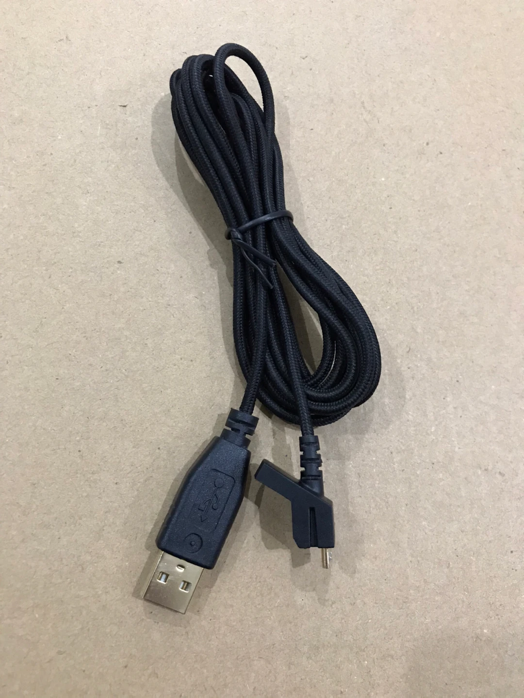 Оригинальный USB-кабель для зарядки беспроводной игровой мыши Razer Mamba 16000DPI 5G RGB Chroma RZ01-01360100-R3U1