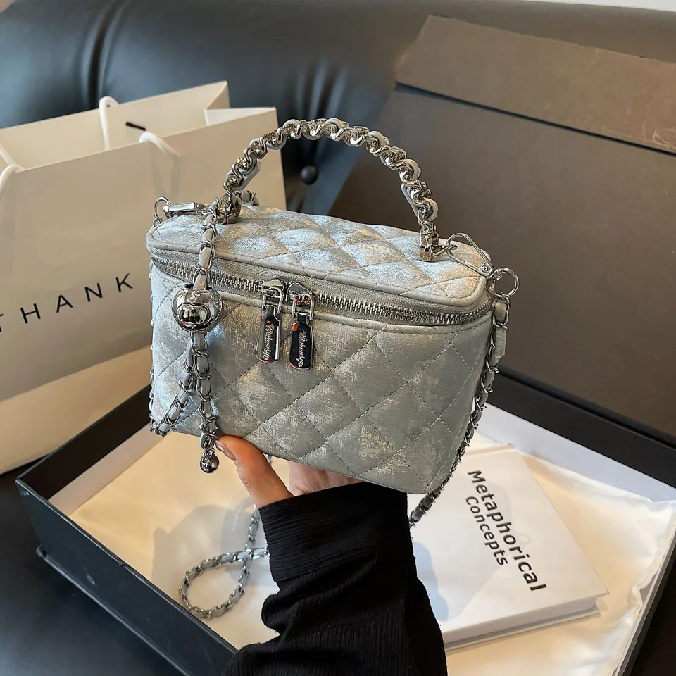 Fashion Chain Square Handbag Women\'s Versatile Mini One Shoulder Bags Ladies Party Crossbody Bag Casual Simple Lipstick Bags