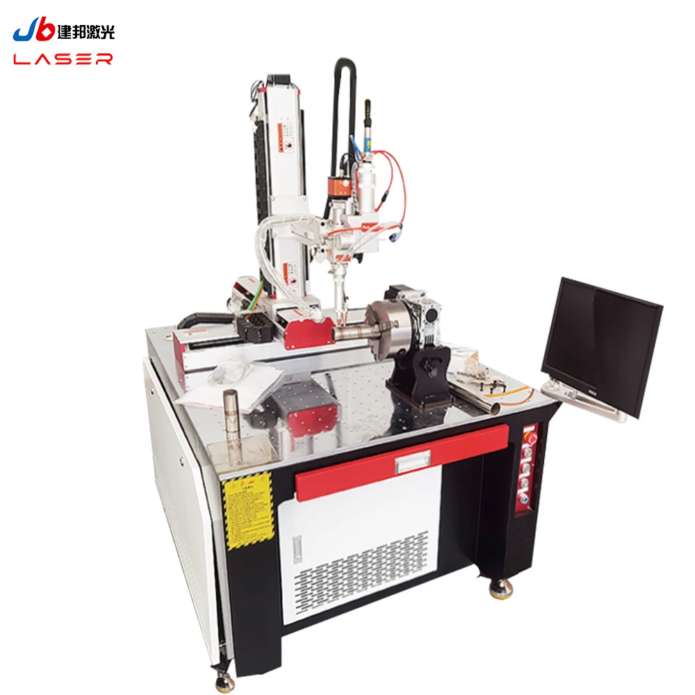 Six-axis robotic arm fiber laser welding machine 1000w 2000w 3000W  platform welding machine