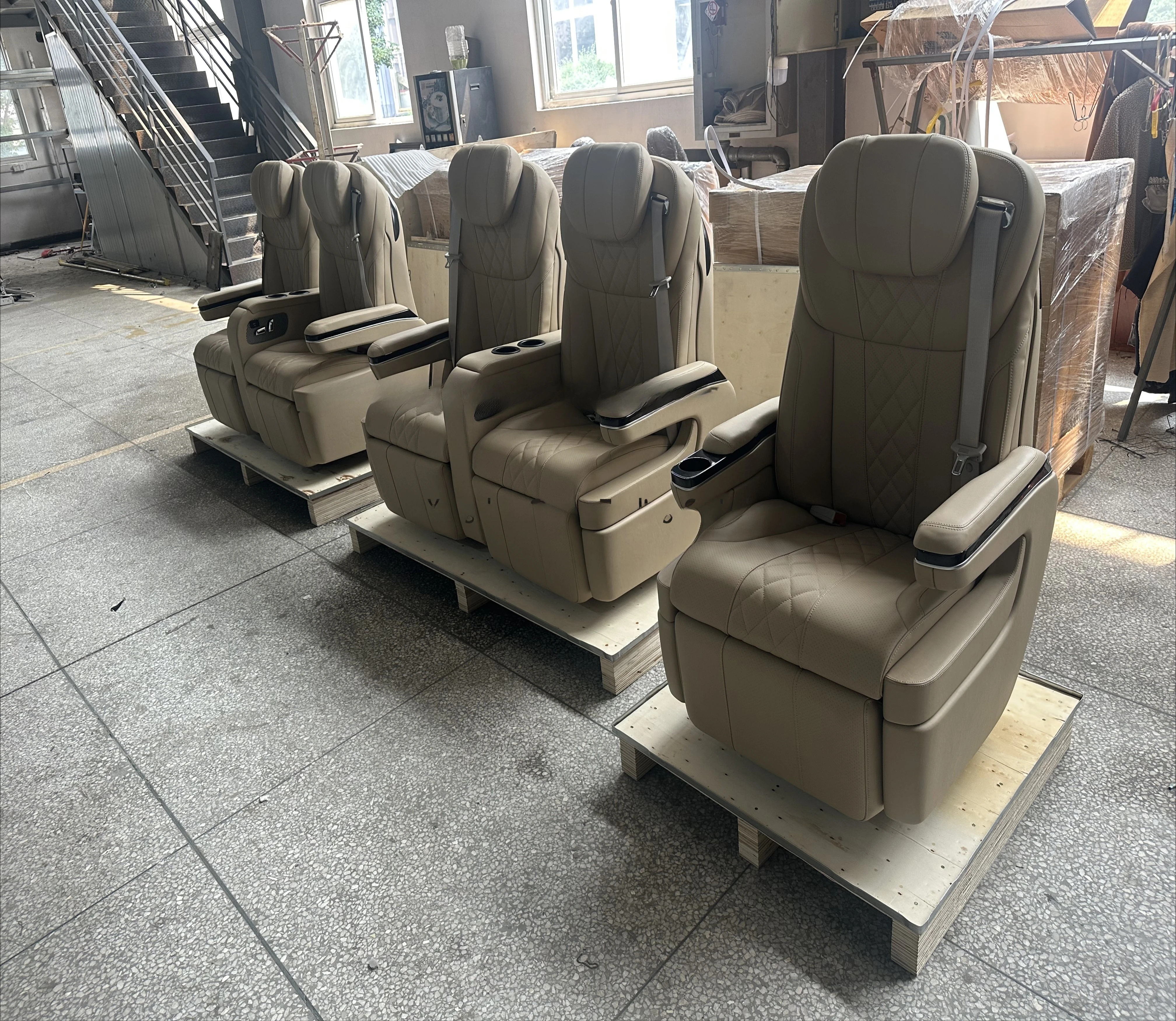 Comfortable Leather Business Car Seats for Van-Electric Control Luxury Waterproof Multifunctional Seats