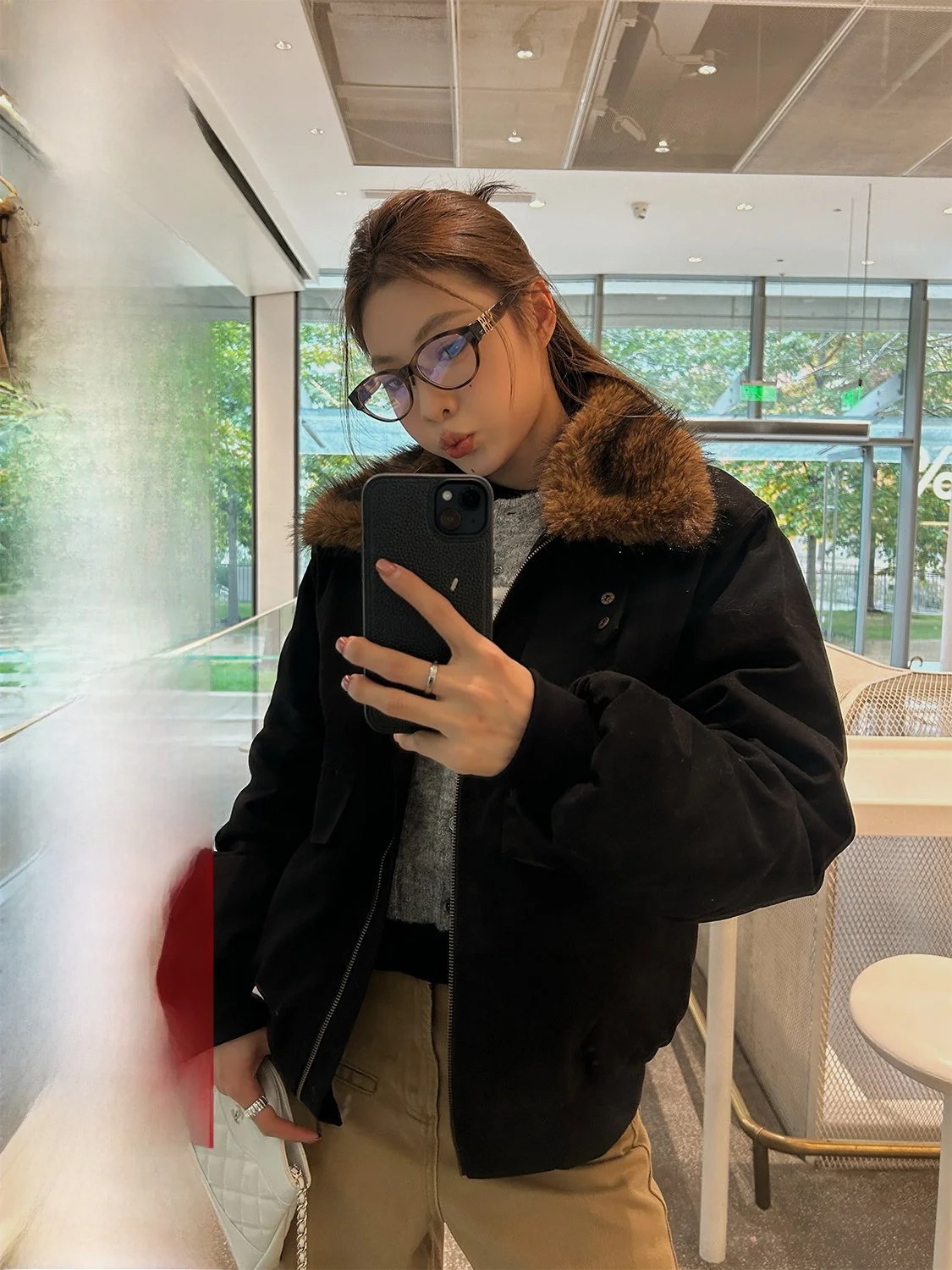 

Зимняя новинка: утепленная хлопковая куртка D YANGJUN для женщин с меховым воротником, свободного кроя, на молнии, однотонная, для повседневной носки