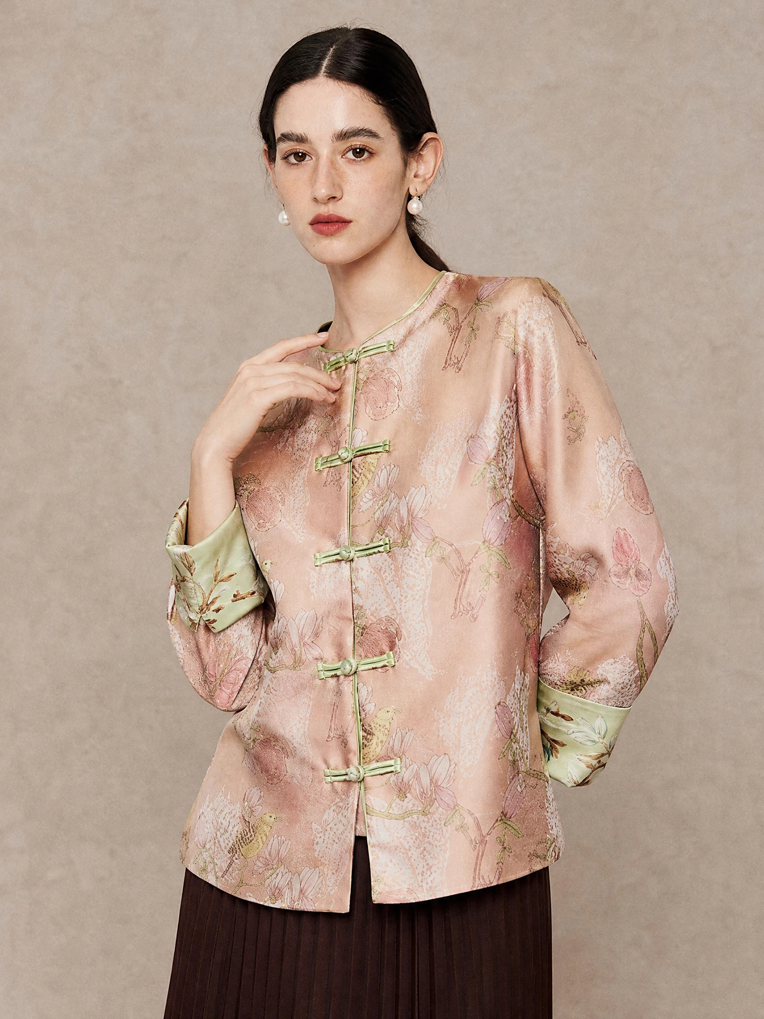 New Chinese Style Silk Satin Embroidered Button up Jacket Women's Coat Breathable Polyester Fiber Long Sleeve round Neck Design