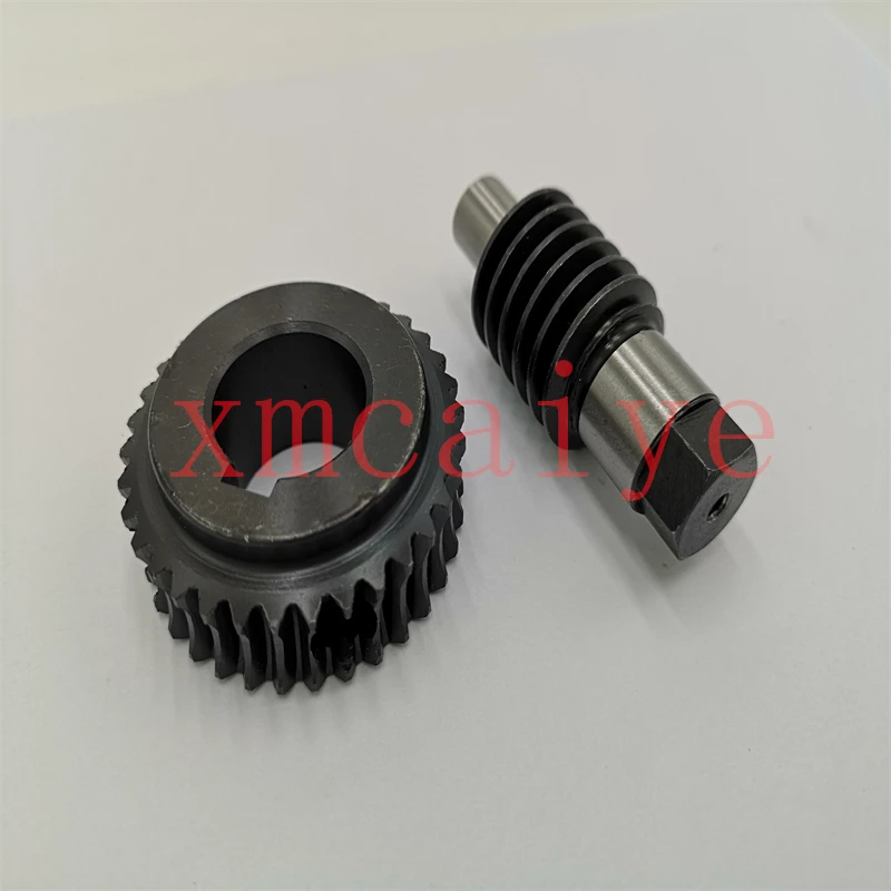 SM102 CD102 Printing Machinery Spare Parts Worm and Gear 66.006.031 66.006.029